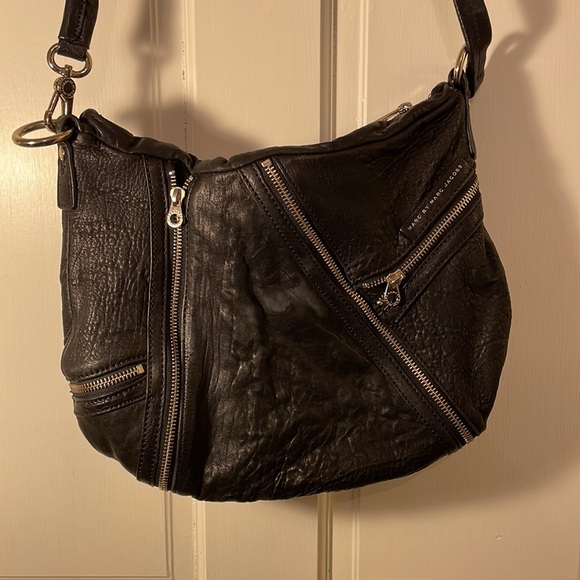 Marc by Marc Jacobs black leather zipper bag - Picture 2 of 5